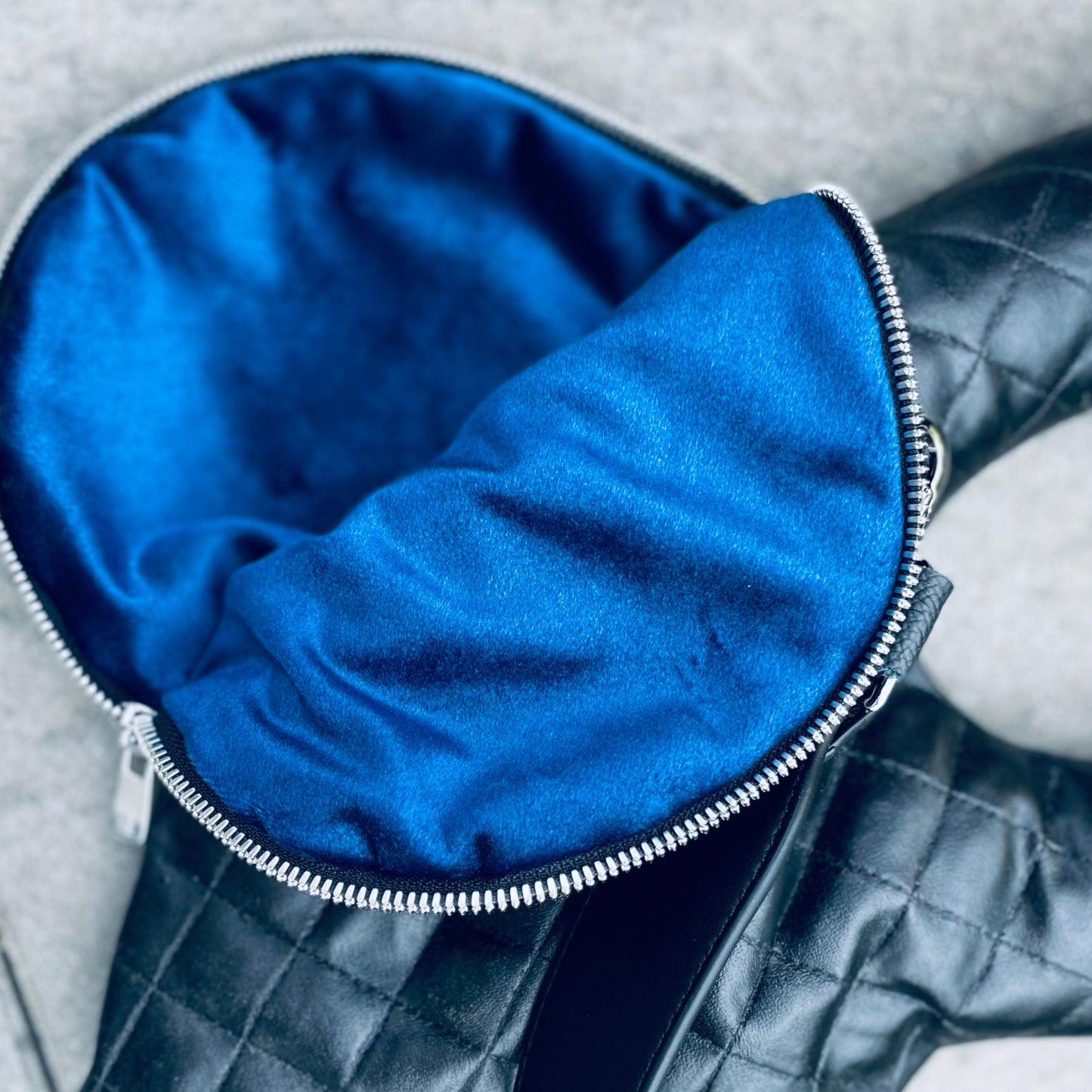 MOLARIA™ Toothbag