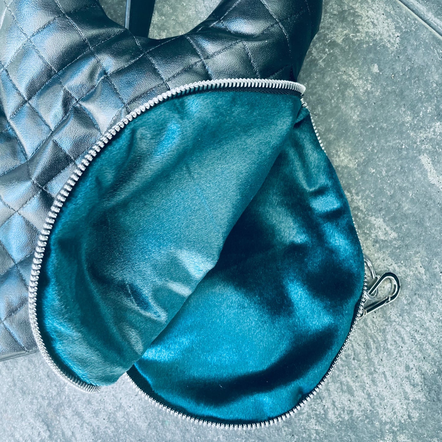 MOLARIA™ Toothbag